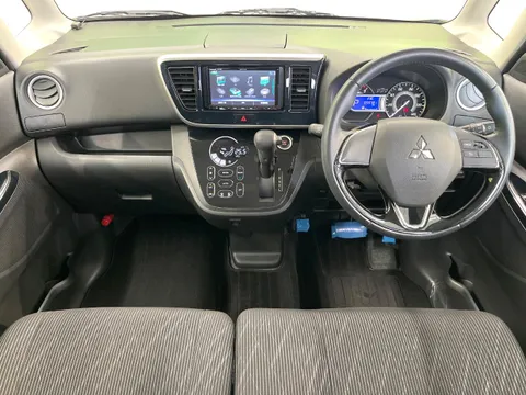 Mitsubishi eK Space Custom