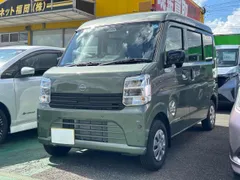 Nissan Clipper Van