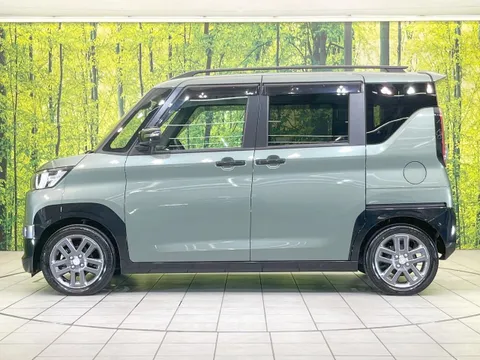 Mitsubishi Delica Mini