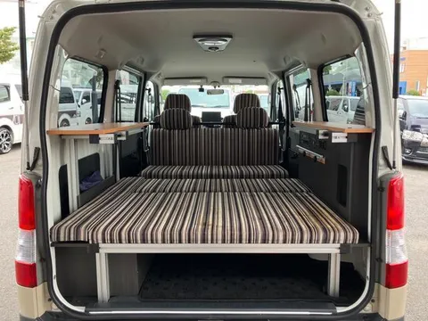 Toyota TownAce Van