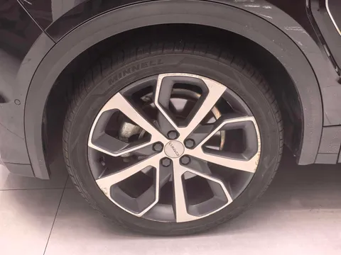 Lynk & Co 05