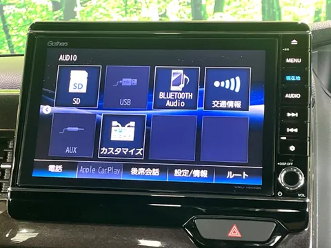 Honda N-BOX Custom