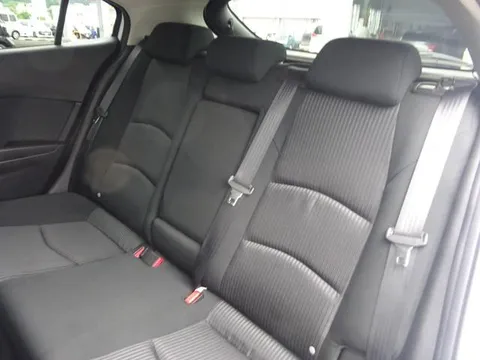 Mazda Axela Sport