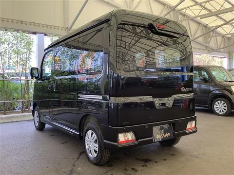 Daihatsu Atrai