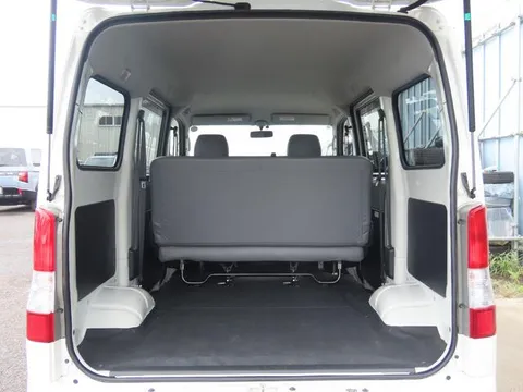 Toyota TownAce Van