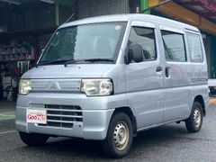 Mitsubishi Minicab Van