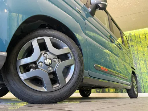 Suzuki Spacia Gear