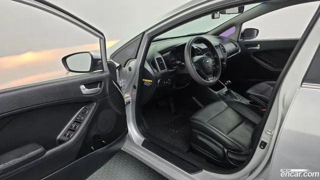 Kia Cerato (K3)