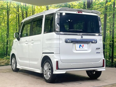 Suzuki Spacia Custom