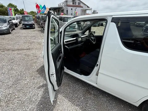Mazda Flair