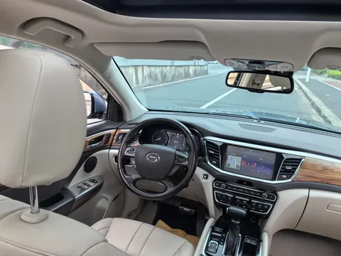 Gac GS8