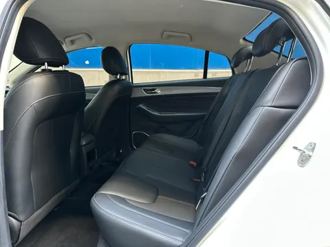 Chery Arrizo 5