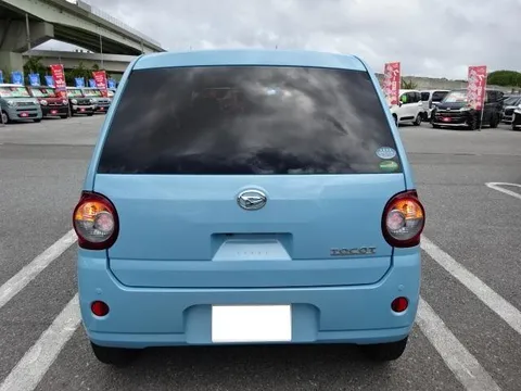 Daihatsu Mira Tocot