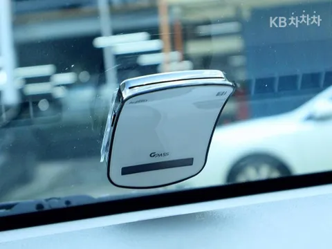 Kia Deluxe