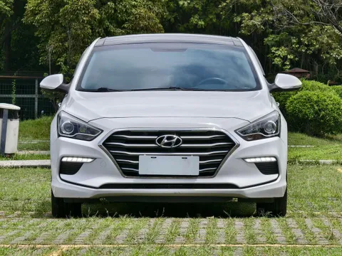 Hyundai Mistra