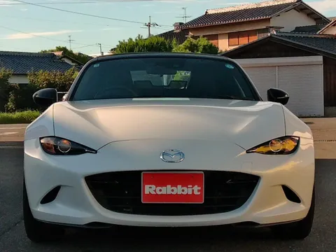 Mazda MX-5 (Roadster)