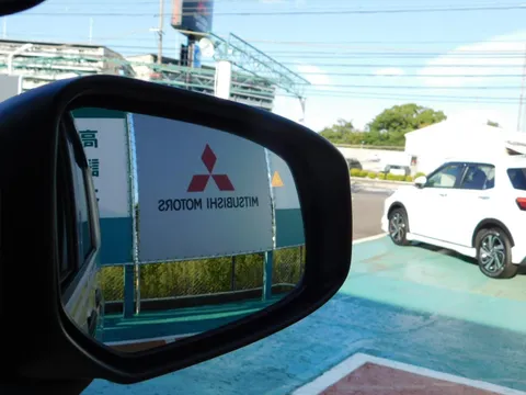 Mitsubishi Delica Mini