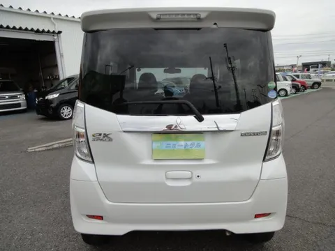 Mitsubishi eK Space Custom