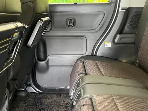 Suzuki Spacia Custom
