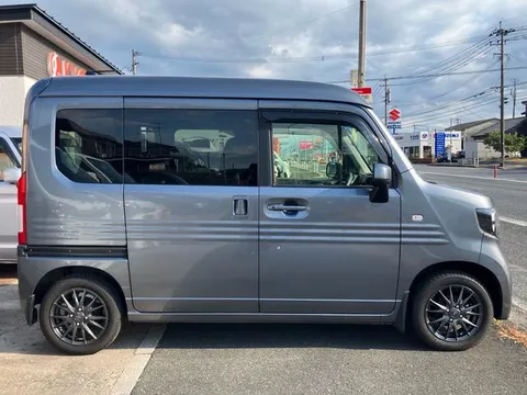 Honda N-VAN Plus Style