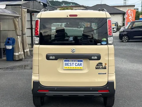 Suzuki Spacia Gear
