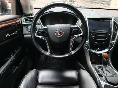 Cadillac SRX