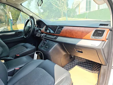 Maxus G10