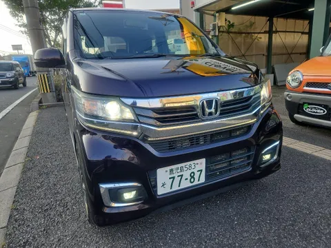 Honda N-WGN Custom