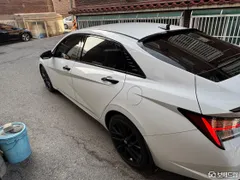 Hyundai Elantra (Avante)