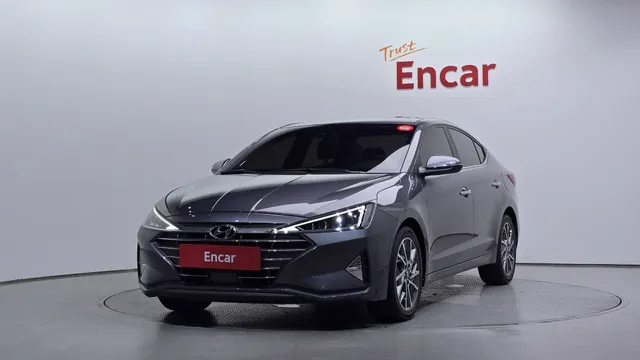 Hyundai Elantra (Avante)