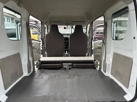 Nissan Clipper