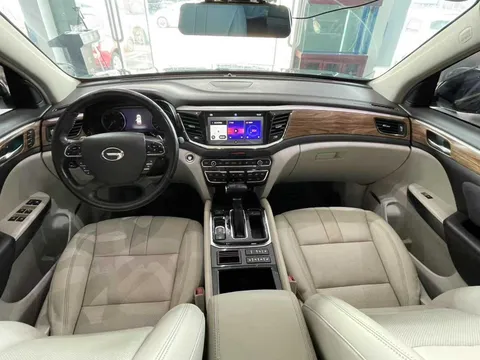 Gac GS8