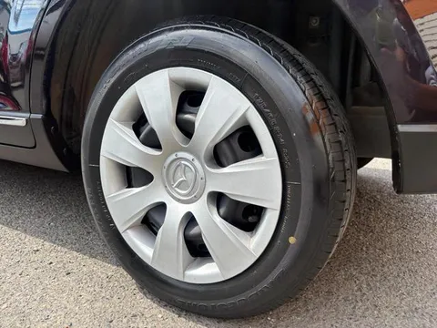 Mazda Verisa