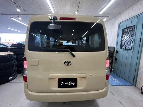 Toyota TownAce Van