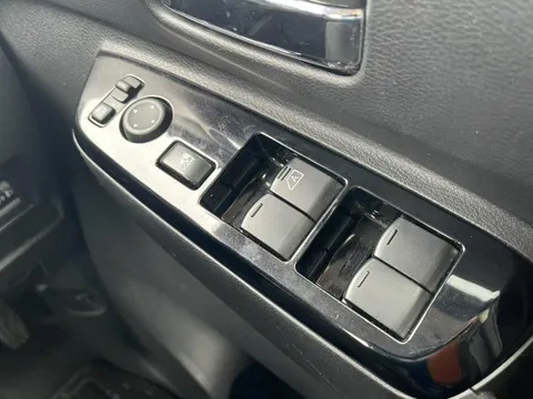 Mitsubishi eK X Space