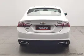 Chevrolet Malibu XL