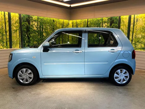 Daihatsu Mira Tocot