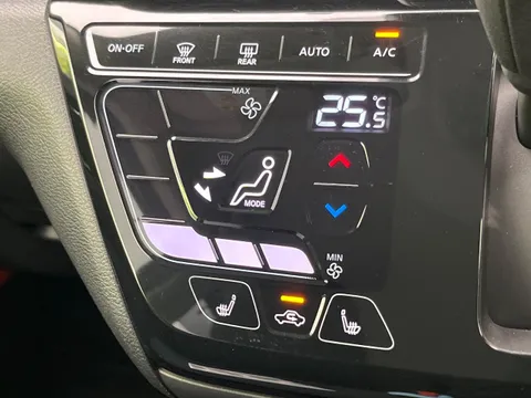 Mitsubishi eK X