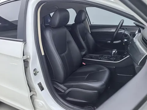 Chery Arrizo 5