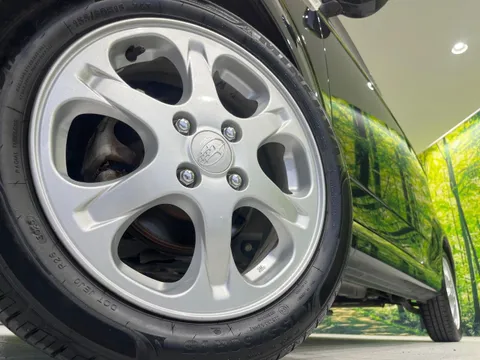 Subaru R1