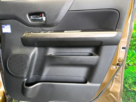 Suzuki Spacia Custom Z