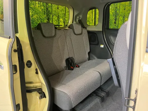 Suzuki Wagon R Smile