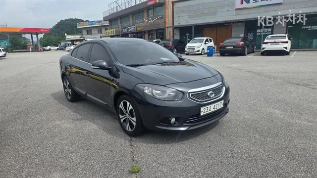 Renault SM3