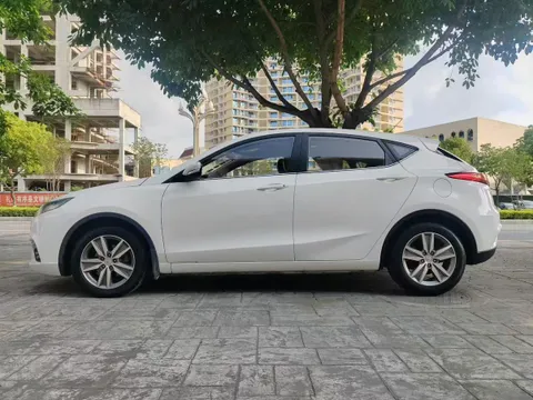 Changan Eado XT