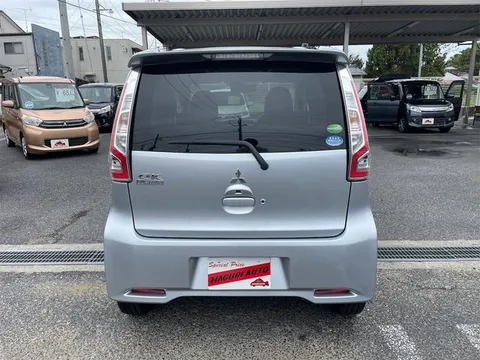 Mitsubishi eK Custom