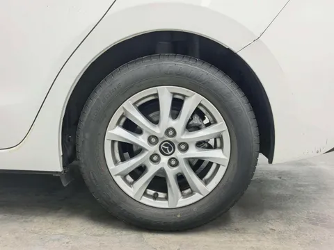 Mazda Mazda 3