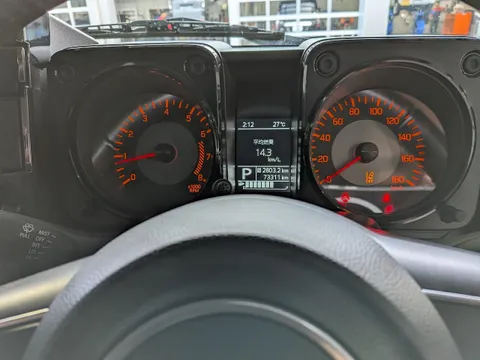 Suzuki Jimny Sierra