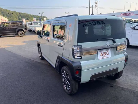 Daihatsu Taft