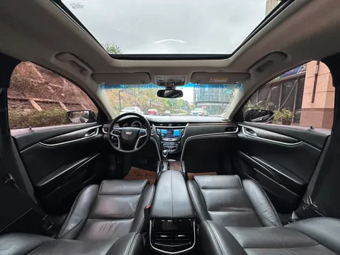 Cadillac XTS