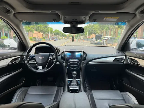 Cadillac ATS-L